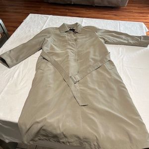 Ladies trench coat